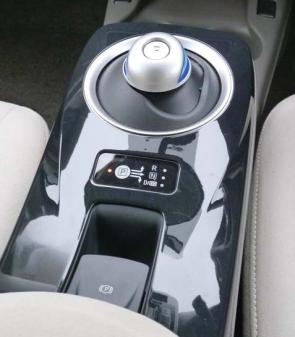 Nissan Leaf Electric Car Gear Knob